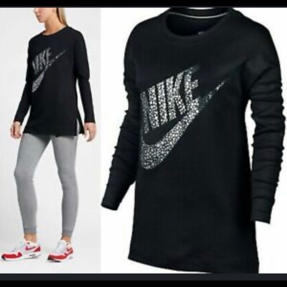 Nike Black Long Sleeve Top (Small)